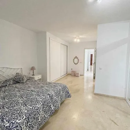 Apartment Palm Beach Parking Piscina Andra