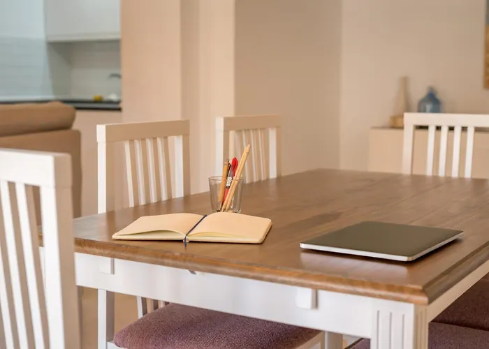 Palm Beach Parking Piscina Andra *