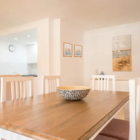 Palm Beach Parking Piscina Andra アパート フエンヒロラ