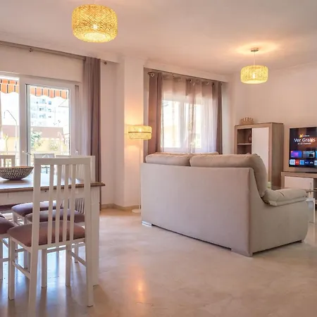 Palm Beach Parking Piscina Andra アパート