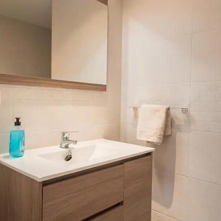 Palm Beach Parking Piscina Andra フエンヒロラ