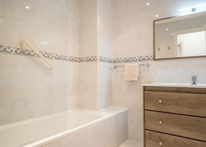 Palm Beach Parking Piscina Andra 아파트