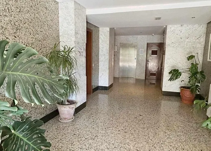 아파트 Palm Beach Parking Piscina Andra 푸엔히롤라