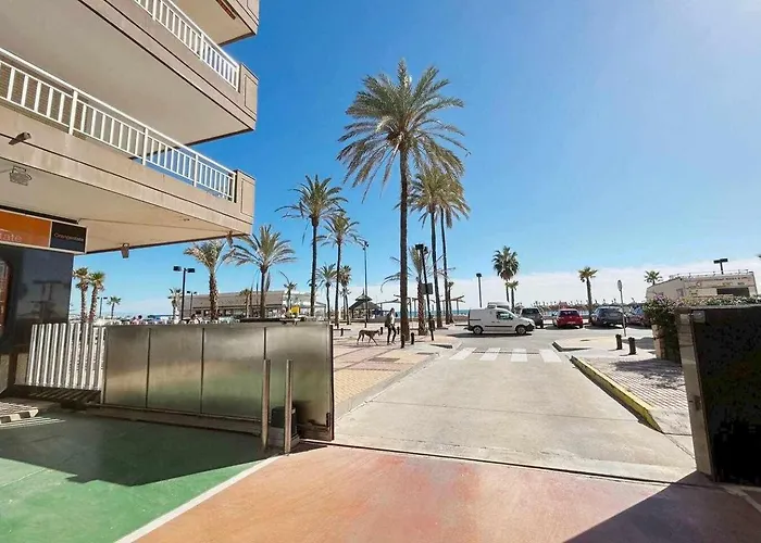 아파트 Palm Beach Parking Piscina Andra *